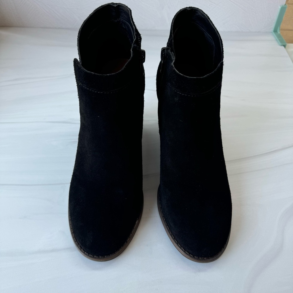 Booties - Picture 6 of 9